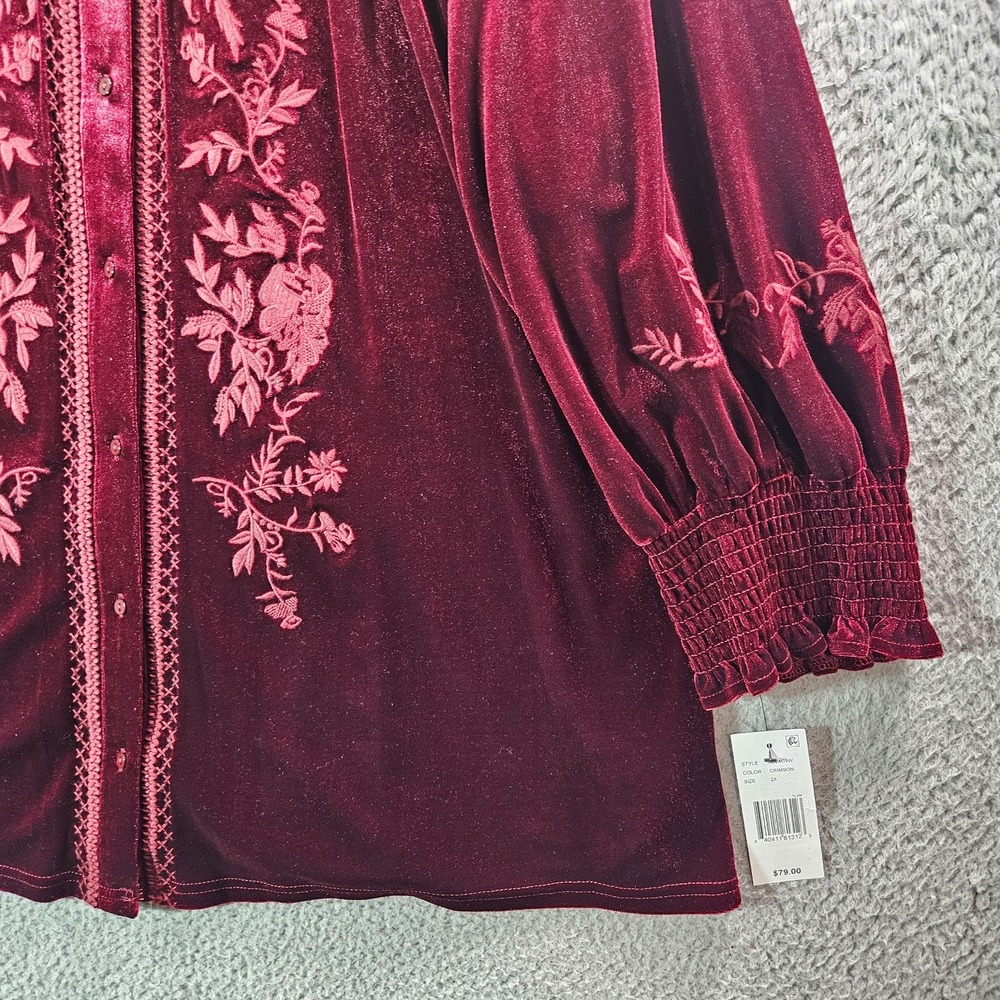 $79 NEW Calessa Embroidered Velvet Shirt Top Women 2X Stretch Dark Red NWT‎ - Picture 3 of 13